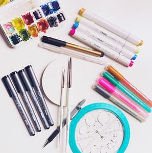 Supplies used in the circle pattern exercise