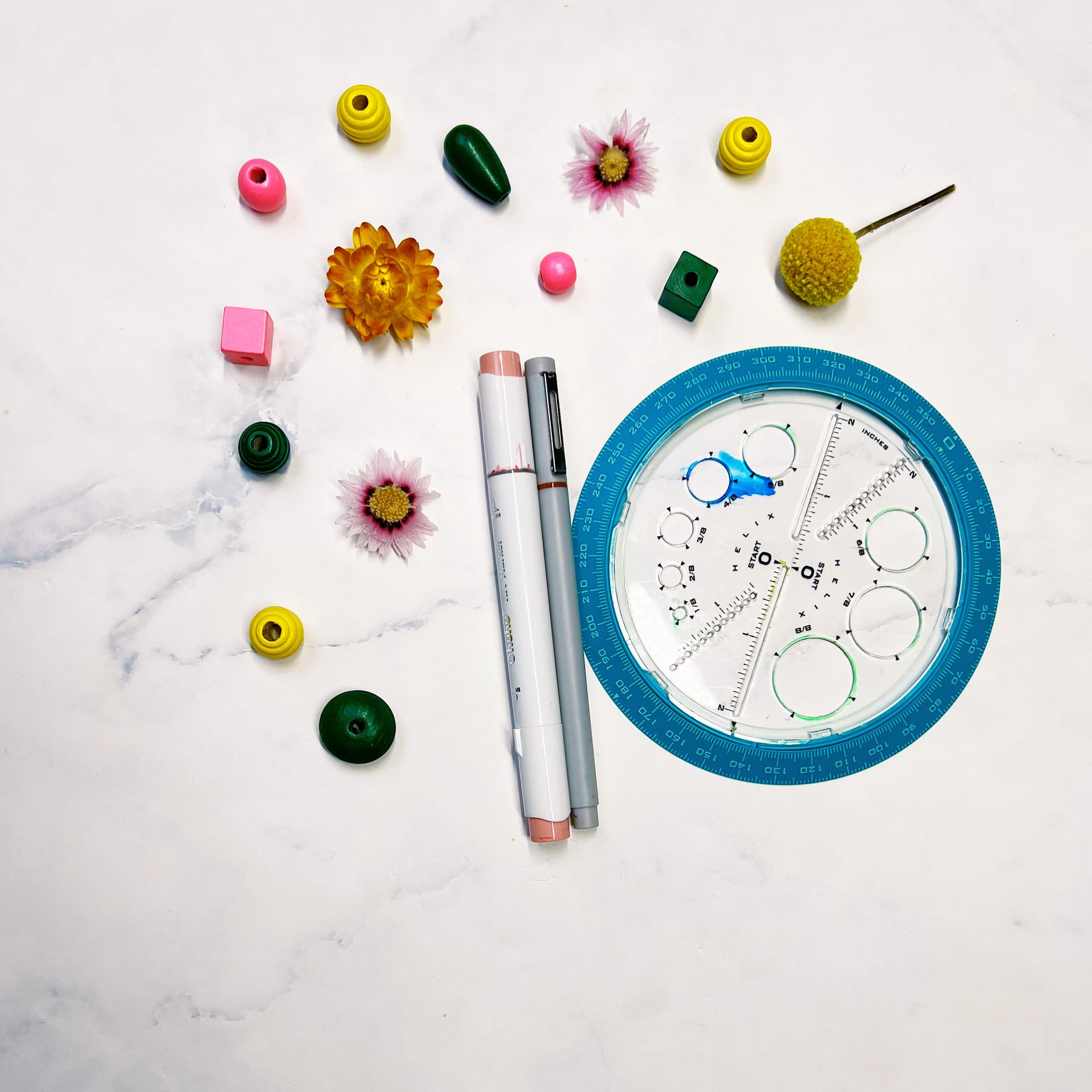 Supplies for the mindful circles exercise
